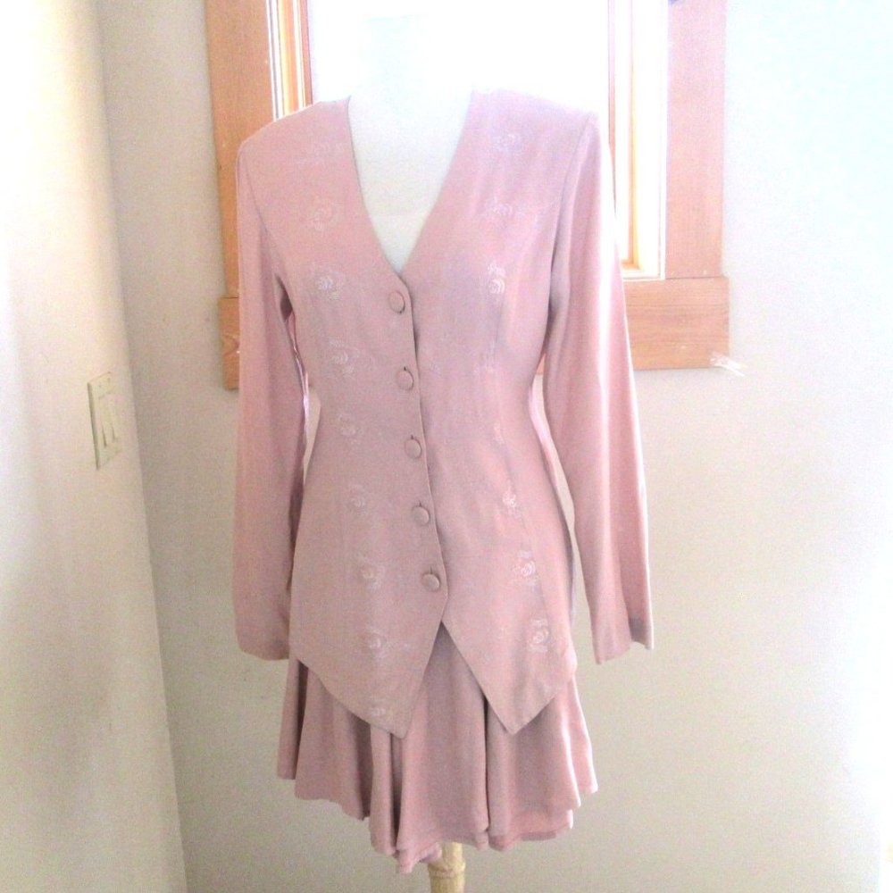 Vintage Judy Knapp Pale Pink Taylored Jacket & Skort with Butterfly Sequin Scarf